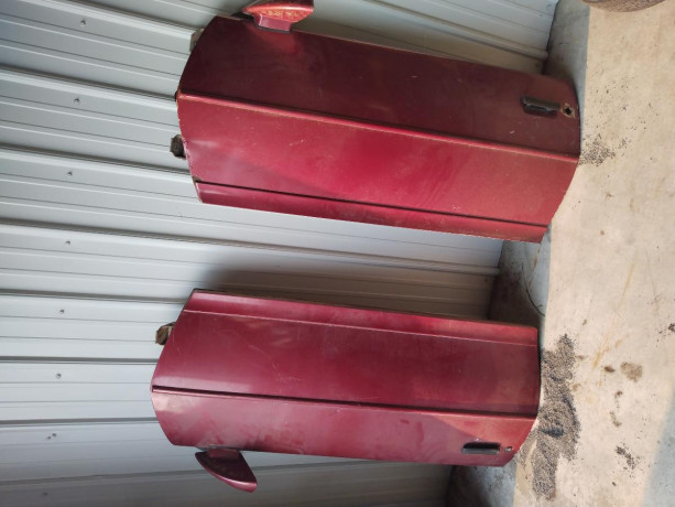 82-92-chevy-camaro-doors-big-2