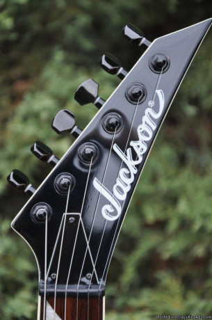 jackson-slat-strat-electric-guitar-big-0