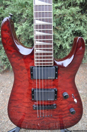 jackson-slat-strat-electric-guitar-big-2