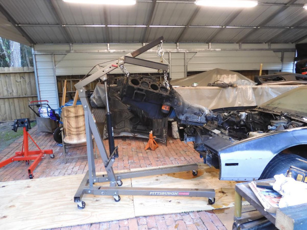 1-ton-engine-hoist-big-1