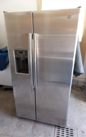stainless-steel-refrigerator-big-4