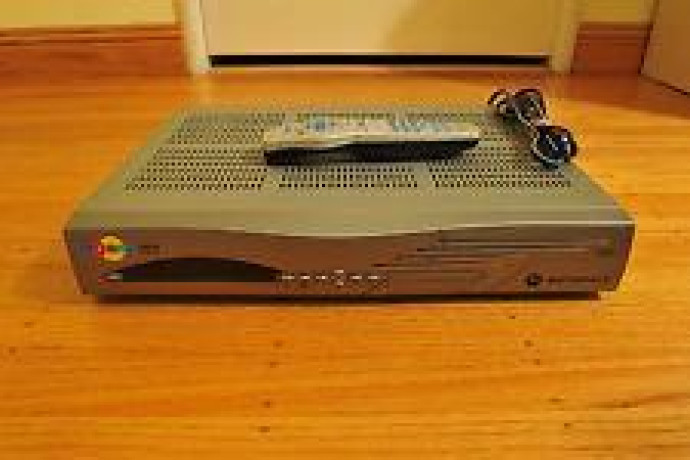 voom-receivers-by-motorola-digital-big-3