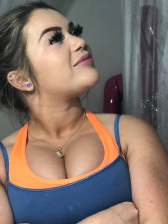 the-lash-room-big-1