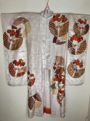 authentic-japanese-silk-kimono-big-4