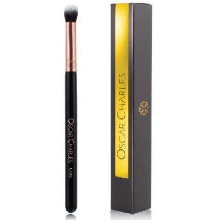 concealer-buffer-makeup-brush-leads-big-0