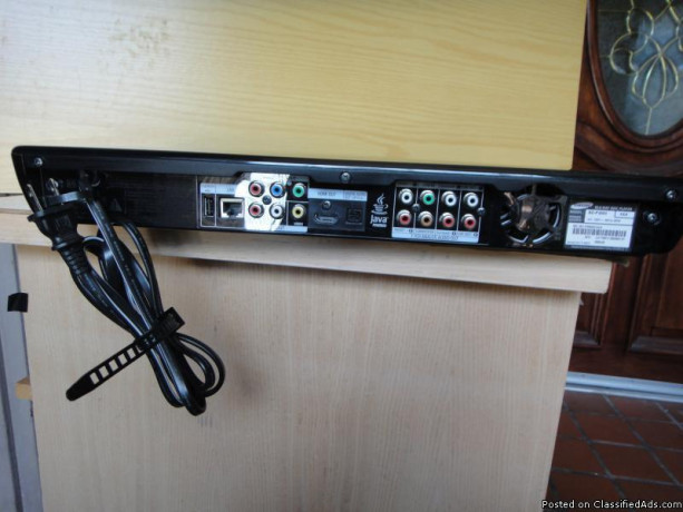 samsung-blu-ray-dvd-player-big-3