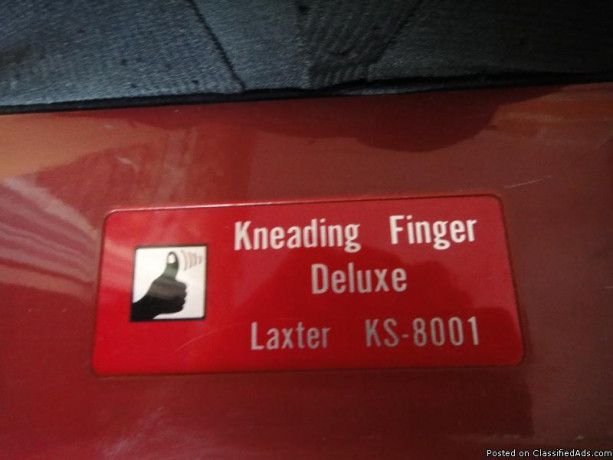 portable-kneading-finger-delux-massager-big-1