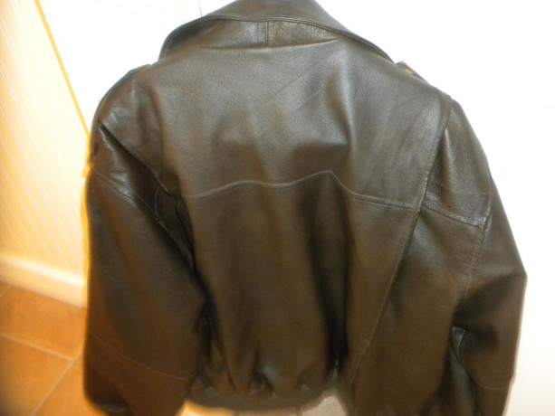 vilanto-authentic-leather-bomber-jacket-big-1