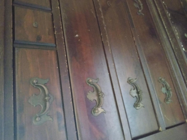 free-furniture-big-0