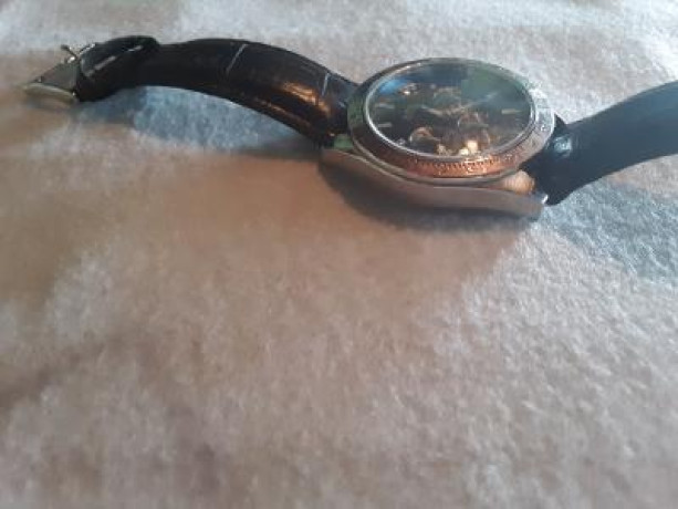 mens-guess-wrist-watch-big-1