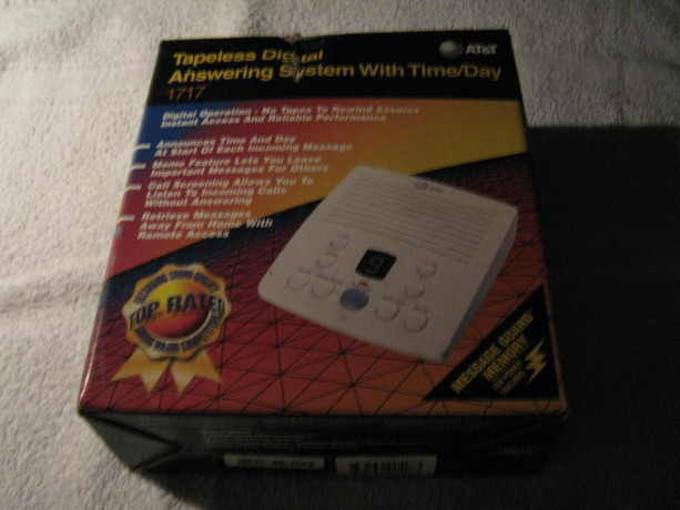 new-att-tapeless-digital-answering-system-w-time-of-day-big-0