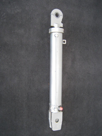 hydraulic-cylinder-for-a-farm-ranch-dump-trailer-big-2