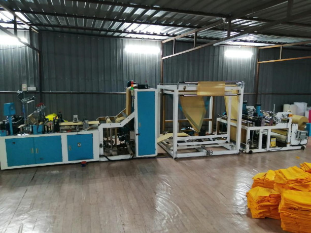 non-woven-bag-making-machine-set-for-sale-big-4