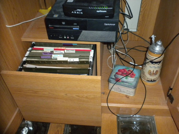compact-computer-office-big-0