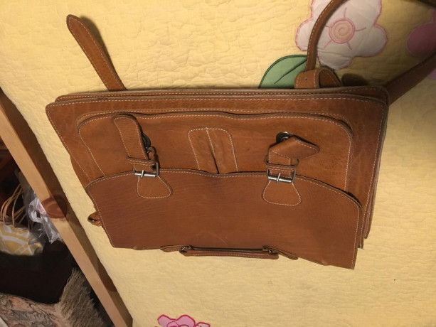 german-leather-backpack-big-3