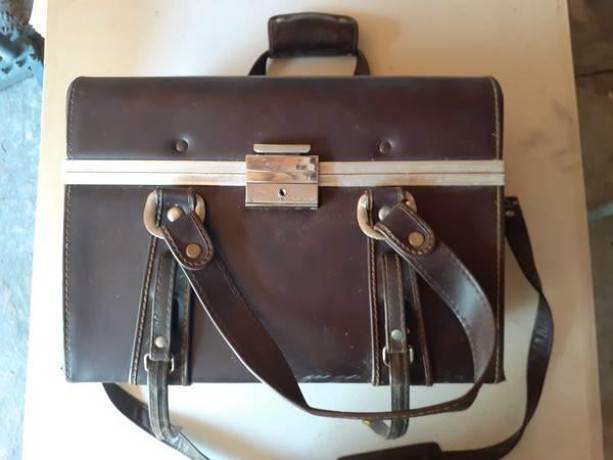 yashica-camera-3-lenses-and-case-big-0