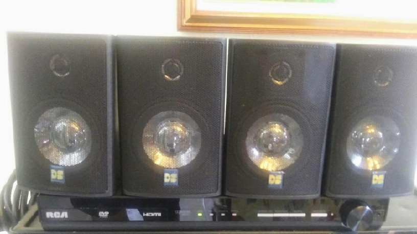 rca-dvdamplifier-system-4-speakers-big-2
