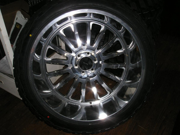4-26-inch-cali-wheels-big-0
