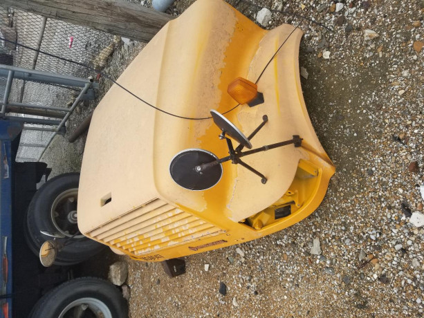 1990s-international-3900-4700-fiberglass-hood-assembly-big-2