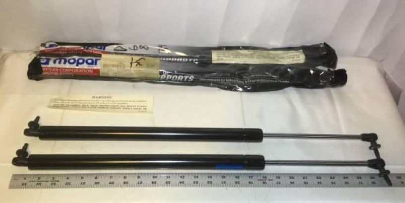 2-mopar-liftgate-supports-shocks-g0004837-big-0