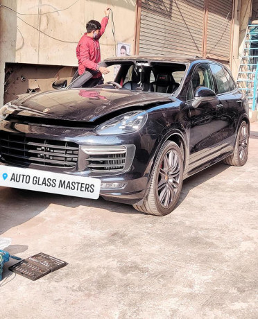 swift-car-glass-price-big-0