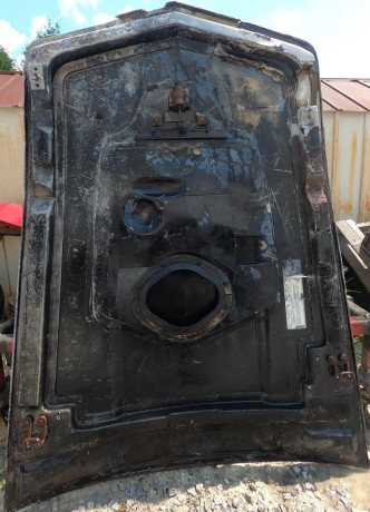 1982-corvette-hood-big-3