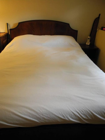 bedroom-furniture-big-2