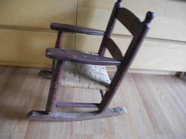 childs-wicker-chair-vintage-big-2