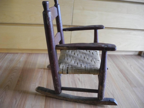 childs-wicker-chair-vintage-big-3