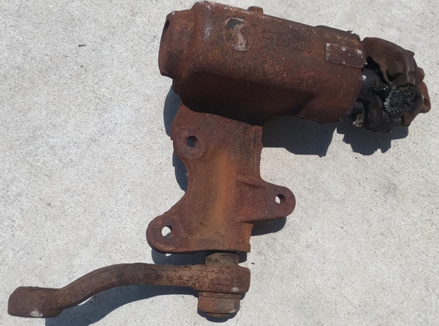 1968-1982-c3-corvette-steering-gear-box-part-5677649-big-3