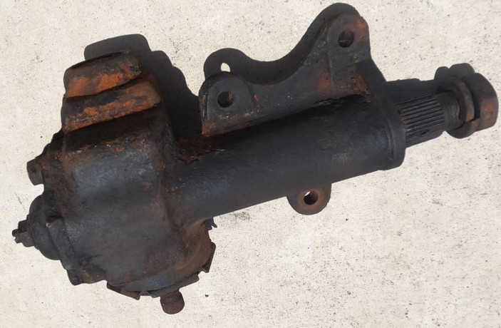 1963-1982-c3-corvette-steering-gear-box-part-5677849-big-4