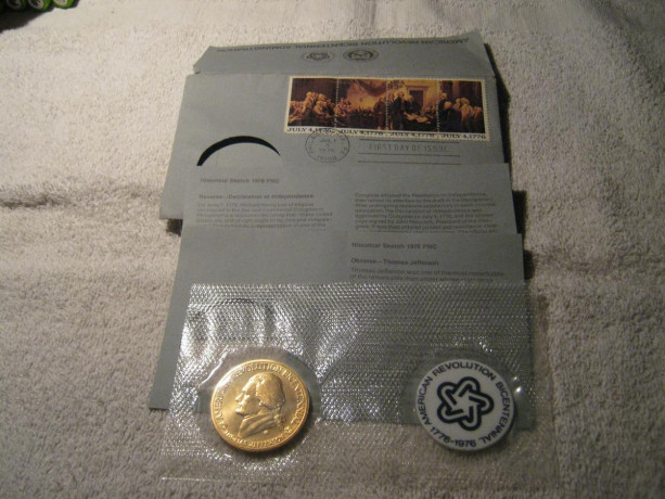 mint-1976-bicentennial-first-day-coverfirst-day-issue-big-0
