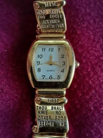 ten-commandments-ladies-wristwatch-big-2