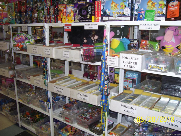 pokemonmagicsports-non-sports-cardsstar-wars-comicshot-wheels-big-3