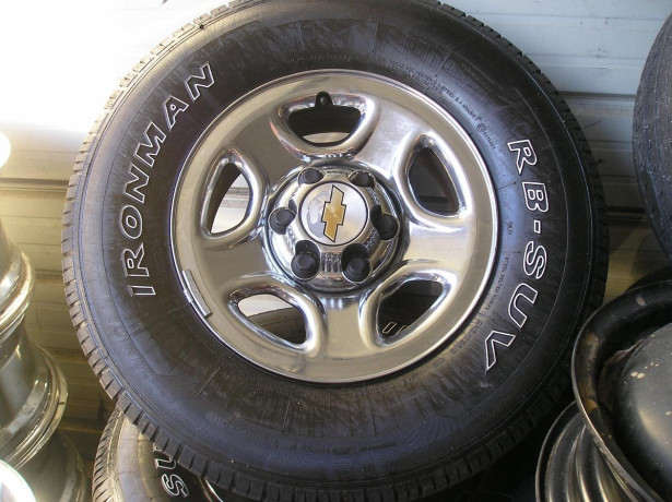 4-16-inch-chevy-wheels-and-tires-big-0