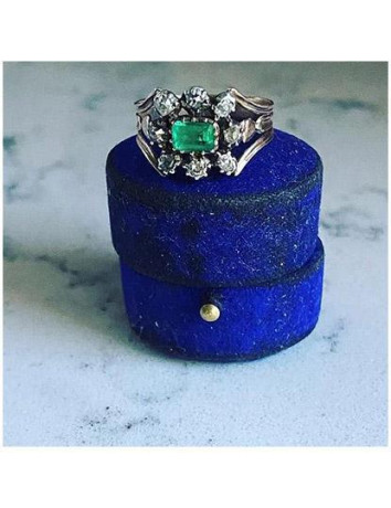 georgian-emerald-diamond-cluster-ring-big-0