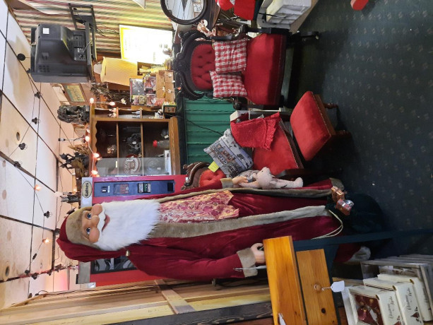 antiques-big-1