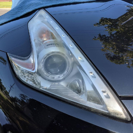 headlights-restoration-clean-haze-off-big-1