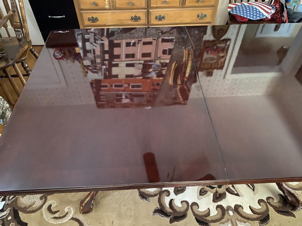mahogany-dining-table-big-1