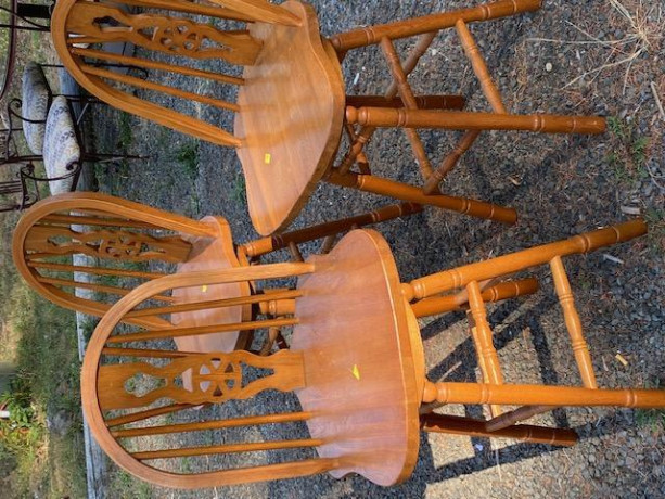 kitchen-bar-stools-big-0