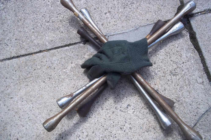 for-sale-automotive-tire-iron-crosses-big-0