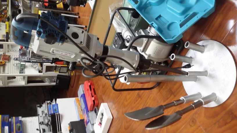 demo-hammer-big-1