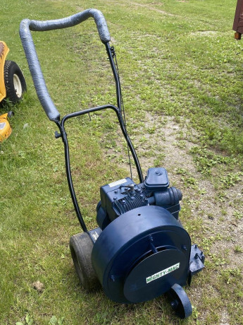 driveway-blower-big-0
