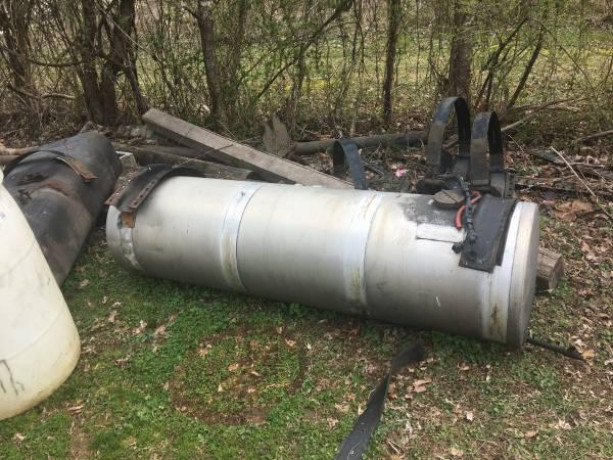 diesel-fuel-tanks-125-gallon-with-mounting-brackets-big-0