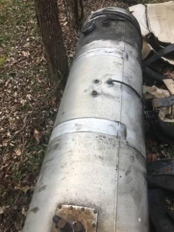 diesel-fuel-tanks-125-gallon-with-mounting-brackets-big-3