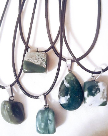 rain-forest-rhyolite-necklace-big-0