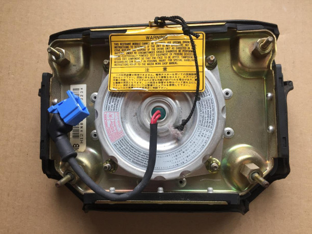 mazda-miata-steering-wheel-air-bag-big-0