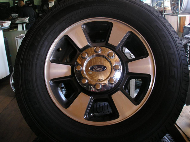 4-18-inch-ford-wheels-and-tires-big-0