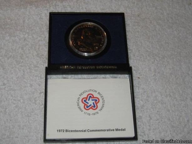 1972-bicentennial-commerative-medallion-big-0