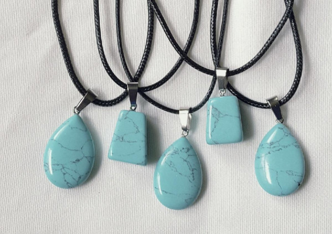 turquoise-necklace-big-0